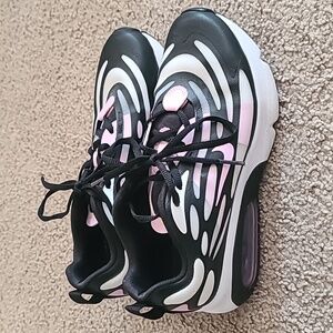 Kids 5.5Y, NIKE AIR MAX EXOSENSE (GS) WHITE/LIGHT ARTIC PINK-BLACK CN7876-101